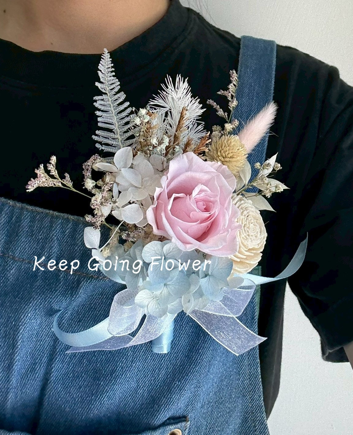 ▌IEC-001 ▌永生花-藍風粉語精緻胸花